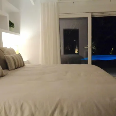 Вілла Marvelia *